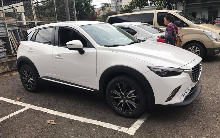 Mazda CX-3 bất ngờ đăng ký biển số tại TPHCM