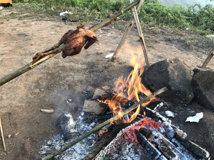 Mình phượt Sống Lưng Khủng Long