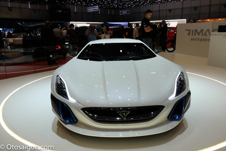 Lần đầu tiên đi xem Triễn Lãm Ô Tô Quốc Tế Geneva 2017 Lần đầu tiên đi xem Triễn Lãm Ô Tô Quốc Tế Geneva 2017