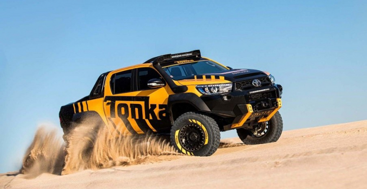 Toyota Hilux Tonka Concept - "xe đồ chơi" mà người lớn vẫn mê Toyota Hilux Tonka Concept - "xe đồ chơi" mà người lớn vẫn mê