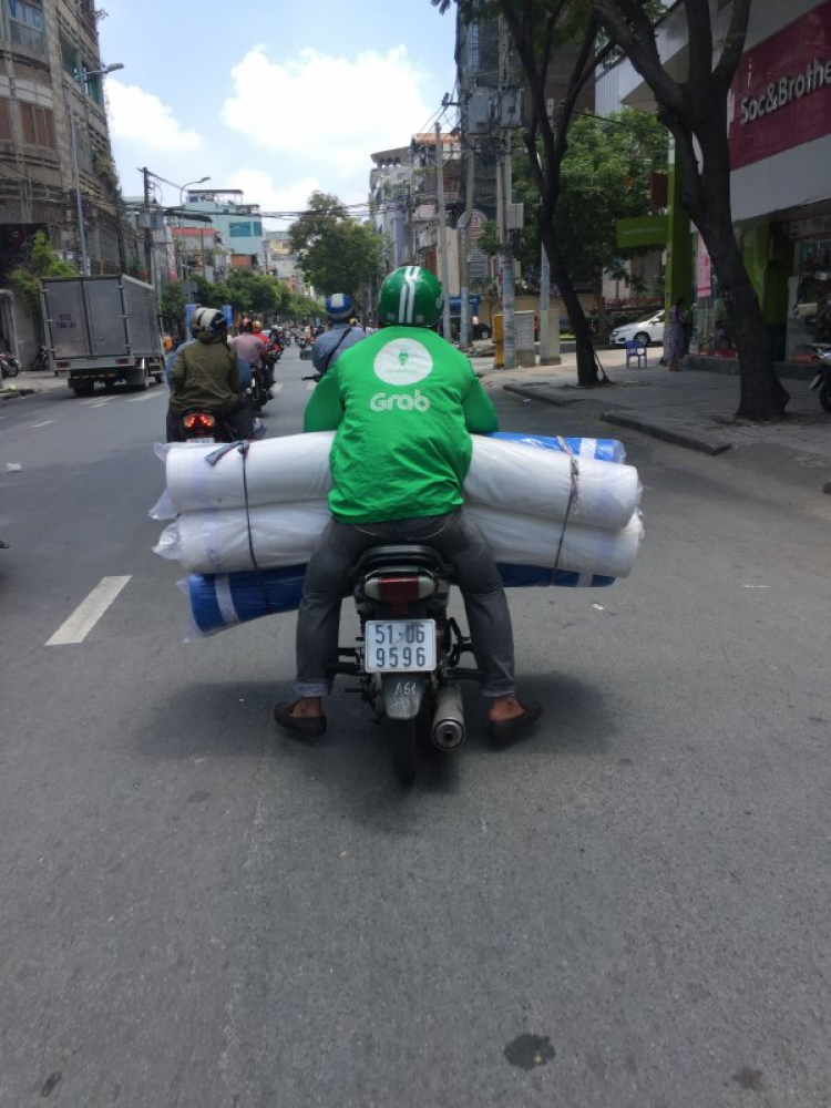 Grabbike - gì cũng chở !