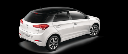2017-Hyundai-i20-dual-tone-rear-three-quarters.png