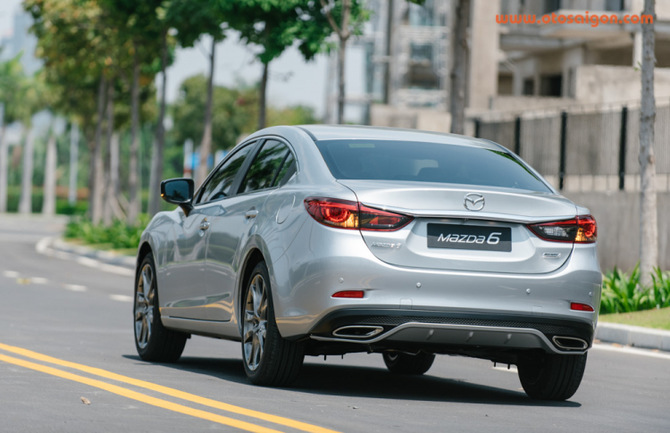 Đánh giá Mazda 6 nâng cấp facelift 2017: xuất sắc trong tầm giá Đánh giá Mazda 6 nâng cấp facelift 2017: xuất sắc trong tầm giá