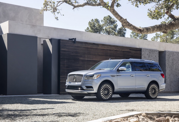 Lincoln Navigator 2018 hoàn toàn mới trình làng