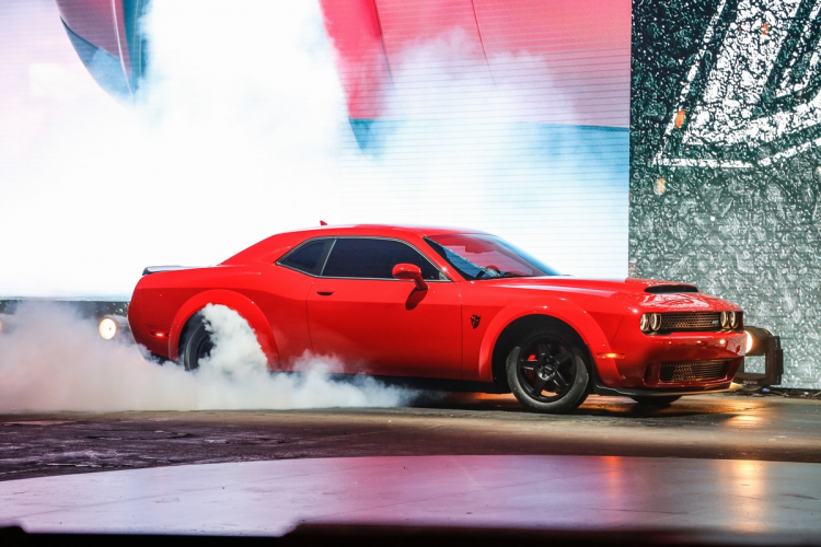Chiêm ngưỡng thực tế "Quỷ dữ" Dodge Challenger SRT Demon 2018