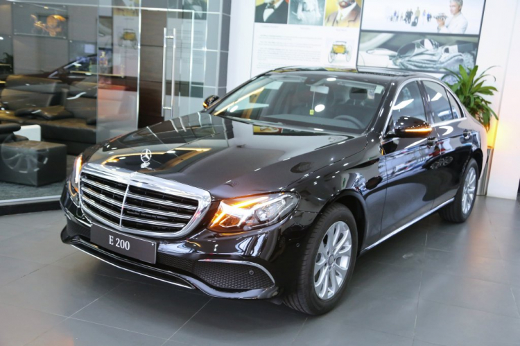 So sánh Mercedes-Benz E 200, E 250, E 300 AMG 2017