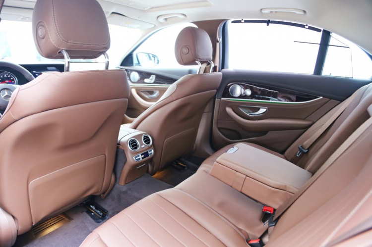 So sánh Mercedes-Benz E 200, E 250, E 300 AMG 2017 So sánh Mercedes-Benz E 200, E 250, E 300 AMG 2017