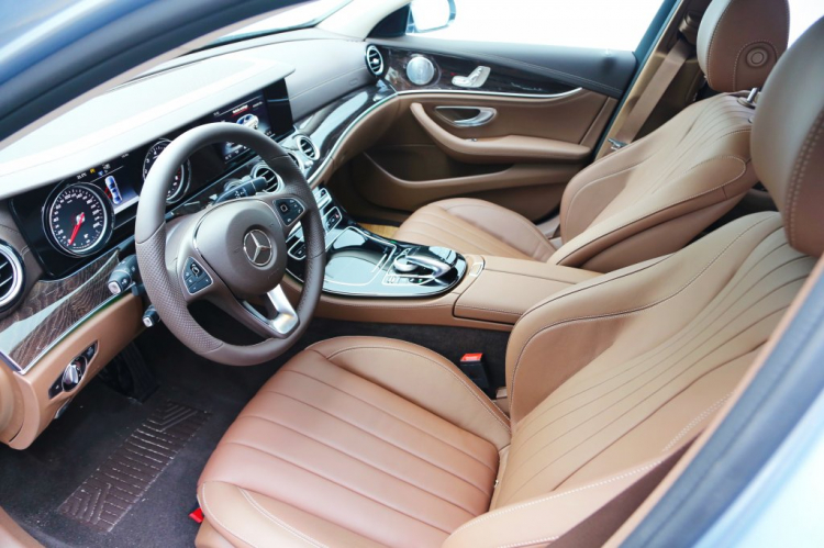 So sánh Mercedes-Benz E 200, E 250, E 300 AMG 2017 So sánh Mercedes-Benz E 200, E 250, E 300 AMG 2017