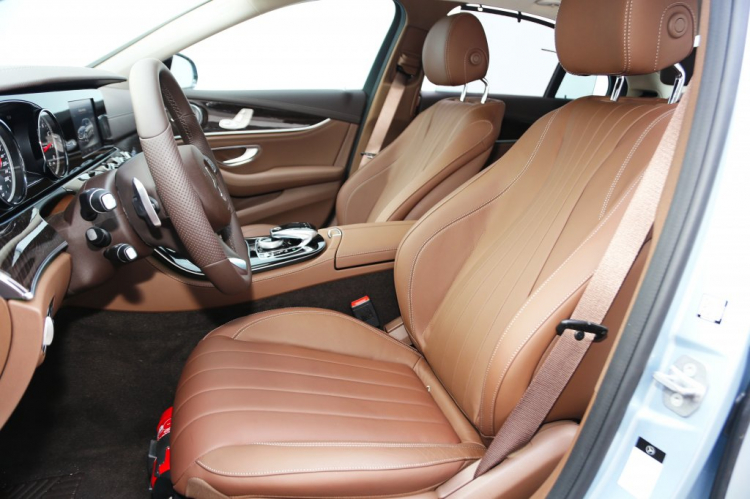 So sánh Mercedes-Benz E 200, E 250, E 300 AMG 2017 So sánh Mercedes-Benz E 200, E 250, E 300 AMG 2017