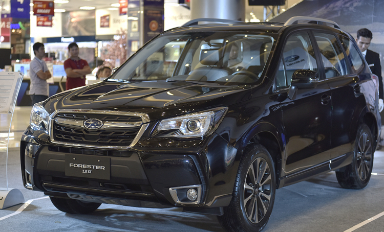 Subaru ra mắt Outback và Forester 2017 tại Việt Nam