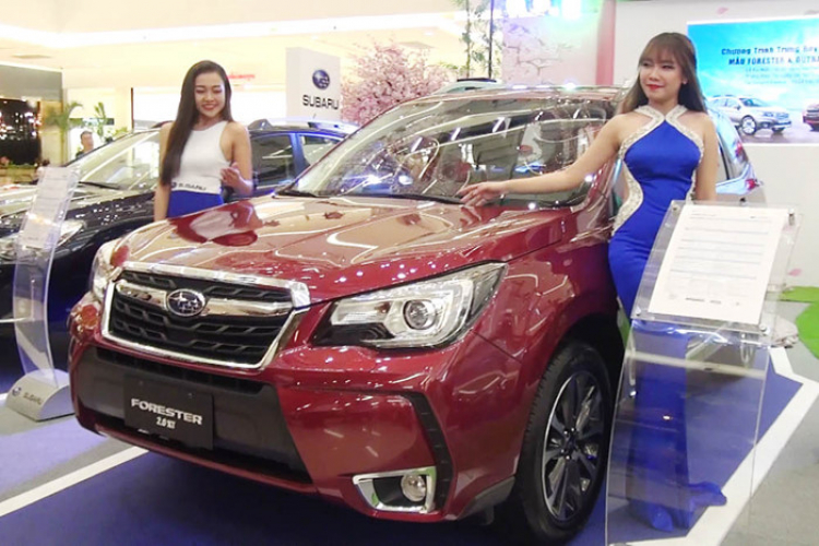 Subaru ra mắt Outback và Forester 2017 tại Việt Nam