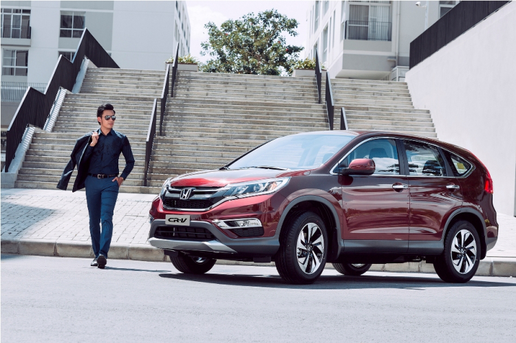 [QC] Honda Việt Nam khuyến mãi tiếp 50 triệu cho CR-V và Accord