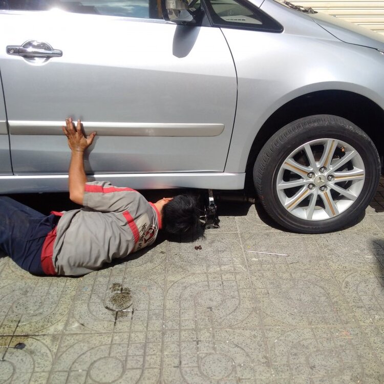 Thanh lý đồ xe Mitsubishi Thanh lý đồ xe Mitsubishi
