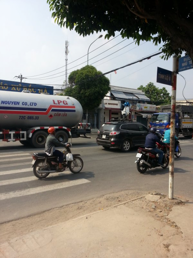 Xe này đang làm gì???