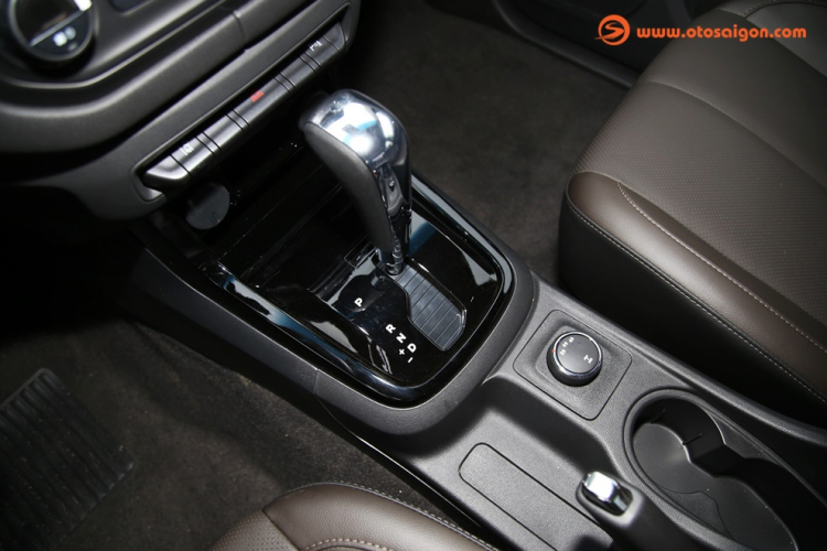 Đánh giá Chevrolet Colorado 2017: Nhiều thay đổi ấn tượng Đánh giá Chevrolet Colorado 2017: Nhiều thay đổi ấn tượng