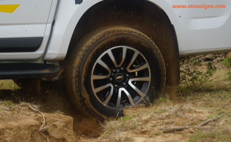 Đánh giá Chevrolet Colorado 2017: Nhiều thay đổi ấn tượng Đánh giá Chevrolet Colorado 2017: Nhiều thay đổi ấn tượng