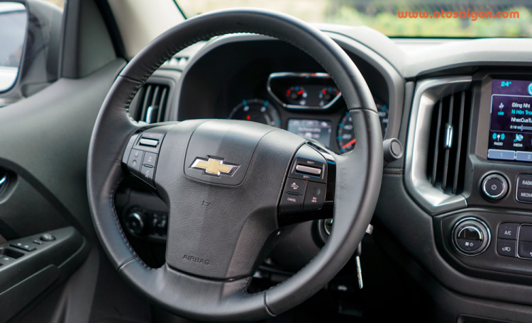 Đánh giá Chevrolet Colorado 2017: Nhiều thay đổi ấn tượng Đánh giá Chevrolet Colorado 2017: Nhiều thay đổi ấn tượng