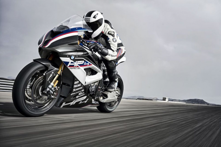 Siêu mô tô BMW HP4 Race có giá "chát" 2 tỷ đồng