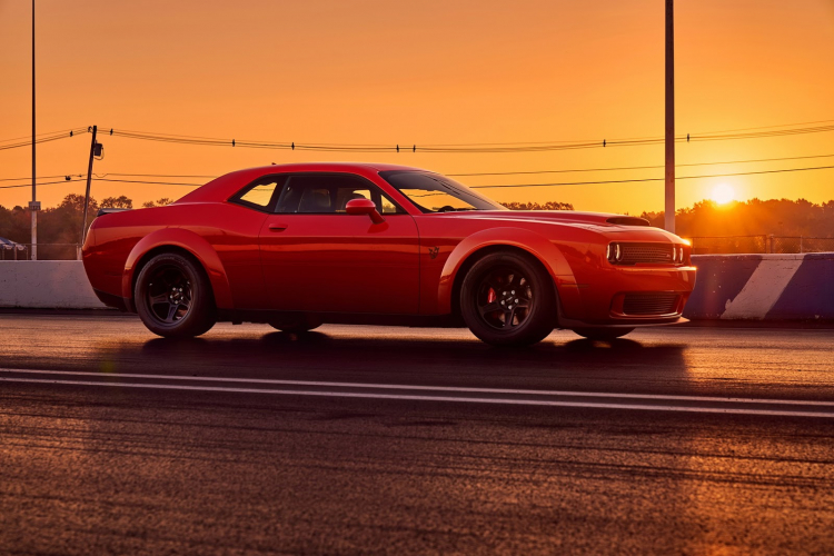 “Quỷ dữ” Dodge Challenger SRT Demon sẽ có giá dưới 100.000 USD