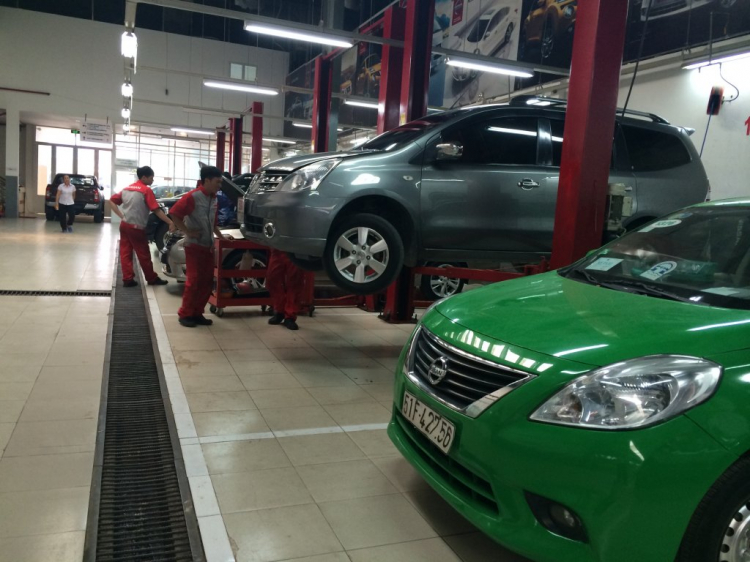 Tìm ace chơi xe Nissan Grand Livina Tìm ace chơi xe Nissan Grand Livina