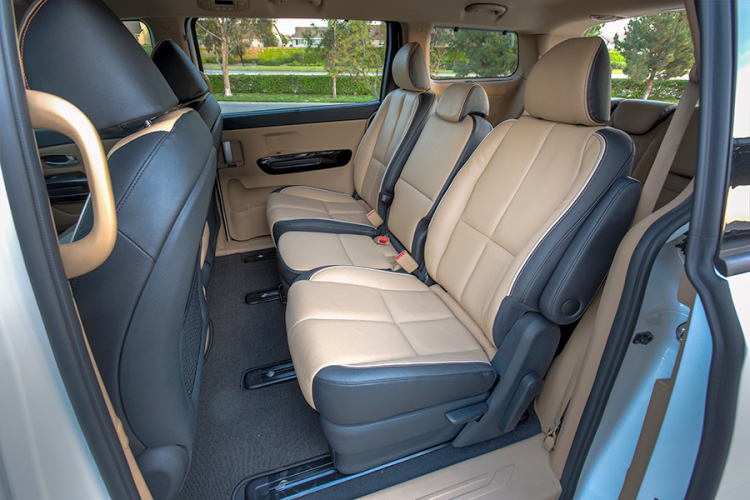 Mua kia sedona 2.2 DATH Mua kia sedona 2.2 DATH