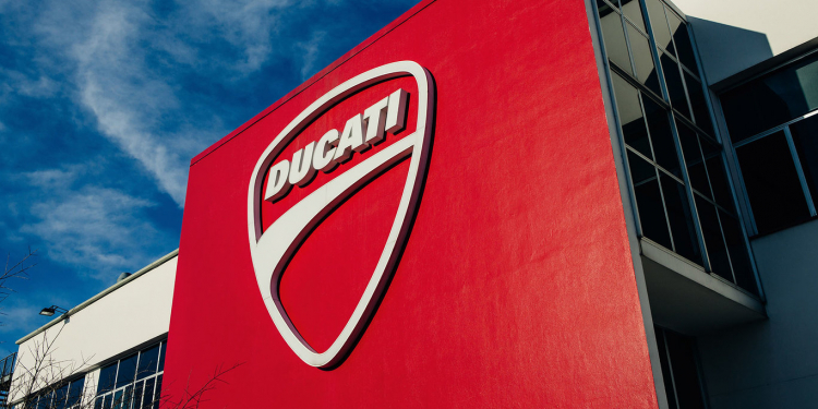 Khủng hoảng, Volkswagen tính bán luôn cả Ducati