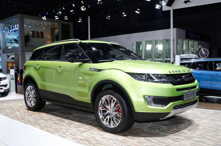 Land Rover "uất nghẹn" nhìn hàng nhái của mình cháy hàng ở Trung Quốc