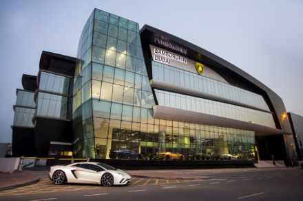 Lamborghini-Dubai-1-1-850x567.jpg