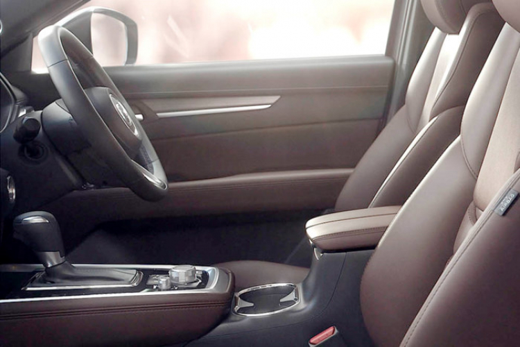 Mazda hé lộ CX-8 với 3 hàng ghế rộng rãi