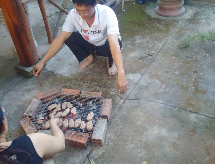 Jolie - Trên những nẻo đường Jolie - Trên những nẻo đường