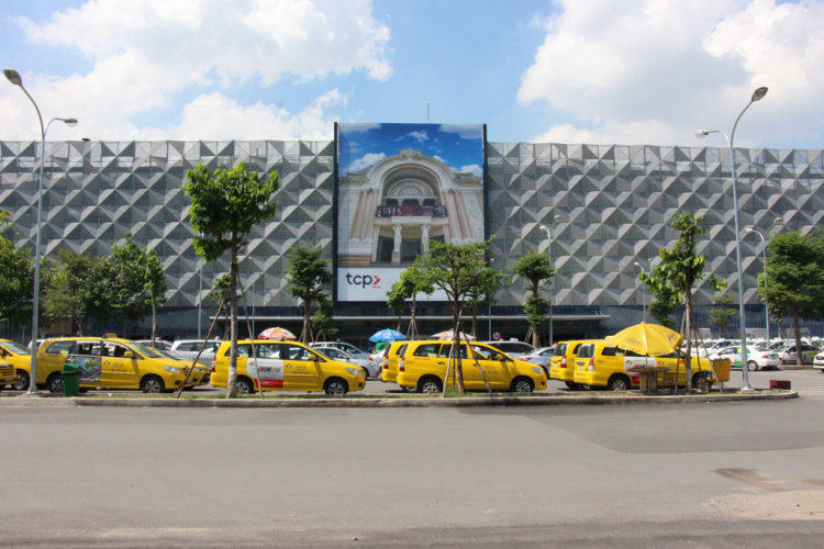 đi Tân Sơn Nhất ga quốc nội