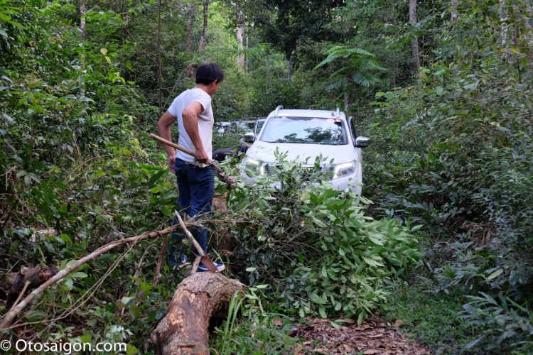 [2017] Ảnh hành trình off road đầu mưa trên cung đường đến thác 7 tầng