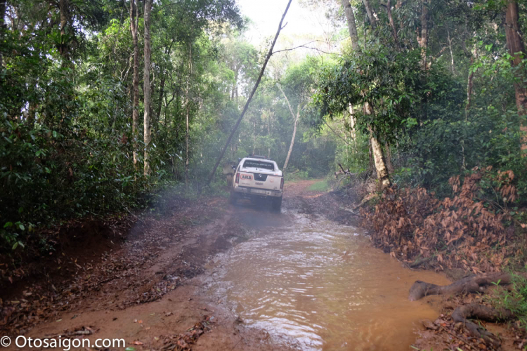 [2017] Ảnh hành trình off road đầu mưa trên cung đường đến thác 7 tầng