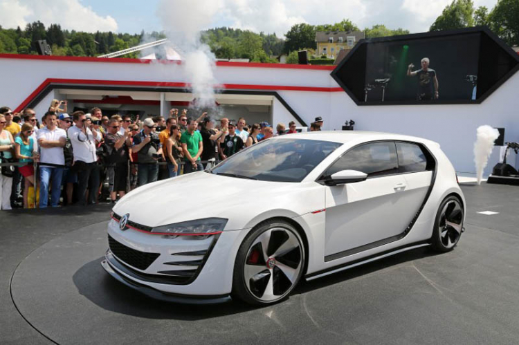 GTI Vision Gran Turismo của VW xóa mờ ranh giới giữa ảo và thực
