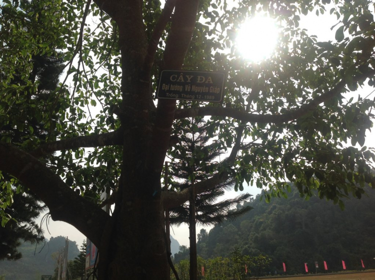 Du xuân Tây bắc. Du xuân Tây bắc.