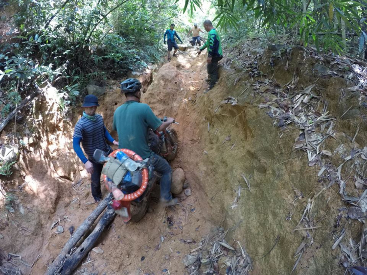 [Offroad 2 bánh] K'Tường - Tam Bố: Mưa, dốc lầy, lạnh, kiệt sức...