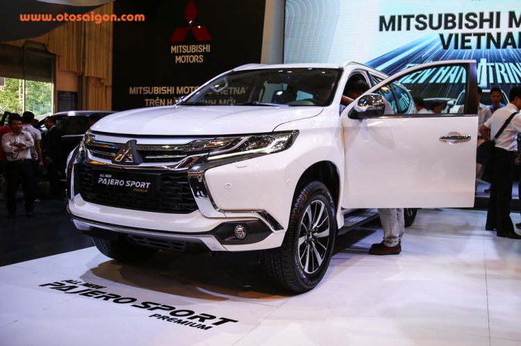 Đánh giá chi tiết Mitsubishi Pajero Sport 2017 tại Việt Nam (P.1 - Vận hành)