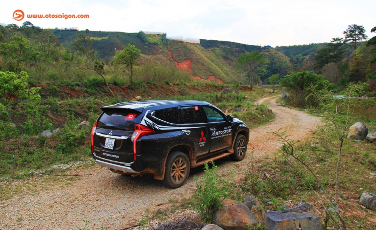 Đánh giá chi tiết Mitsubishi Pajero Sport 2017 tại Việt Nam (P.1 - Vận hành)