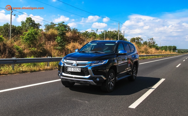 Đánh giá chi tiết Mitsubishi Pajero Sport 2017 tại Việt Nam (P.2) Đánh giá chi tiết Mitsubishi Pajero Sport 2017 tại Việt Nam (P.2)