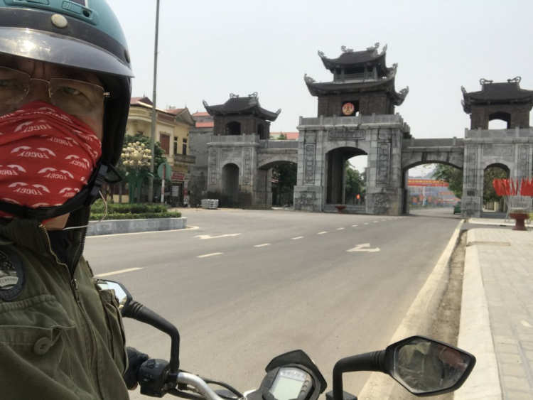Phượt Tà Xùa tìm S.O.Ser Dũng Ngỗng (Trần Việt Dũng -Ngong Hankang) Phượt Tà Xùa tìm S.O.Ser Dũng Ngỗng (Trần Việt Dũng -Ngong Hankang)