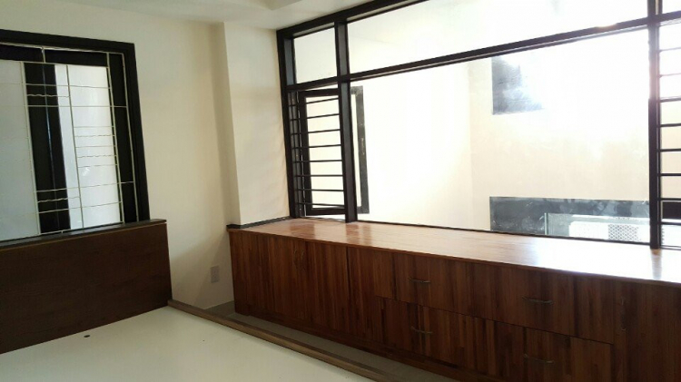 Nhờ kiếm nhà phố giá 5 tỷ khu vực Tân Bình và Q.11 Nhờ kiếm nhà phố giá 5 tỷ khu vực Tân Bình và Q.11