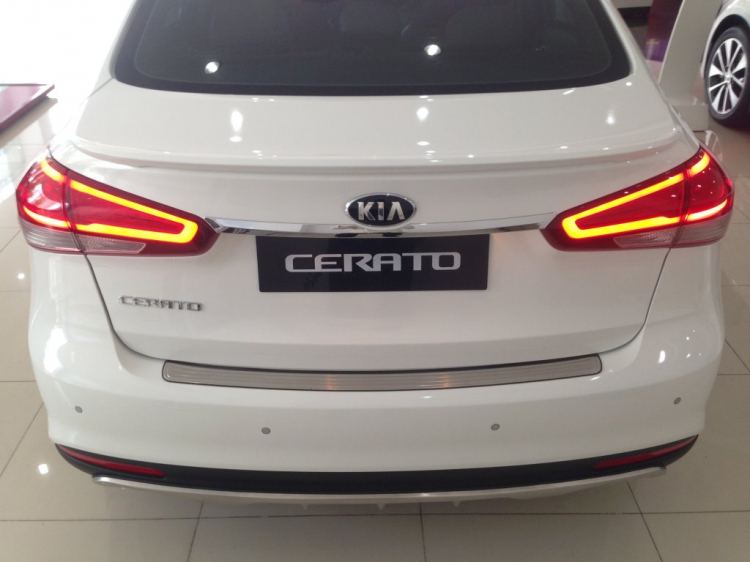 Hình ảnh phiên bản Kia Cerato "Sit-ngây-thơ" Signature Edition.