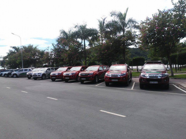 ISUZU DMAX TEAM (IDT)