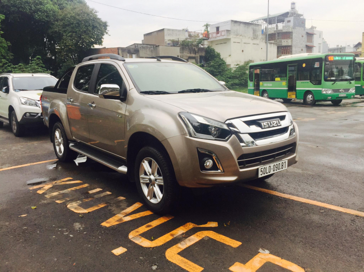 Isuzu D-Max phiên bản mới đã có mặt tại Việt Nam