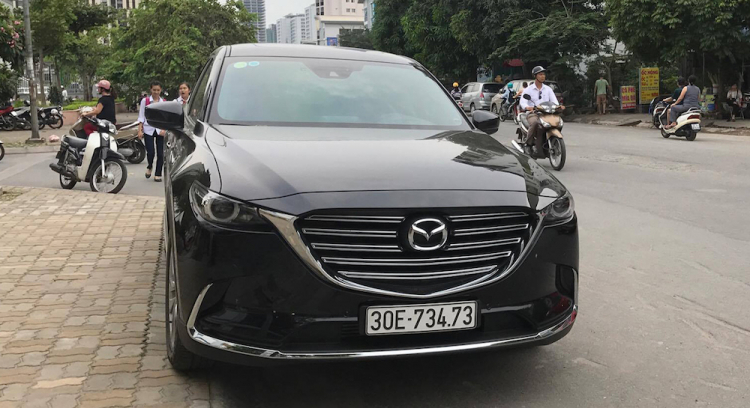 Sau CX-3, đến lượt Mazda CX-9 ra biển trắng