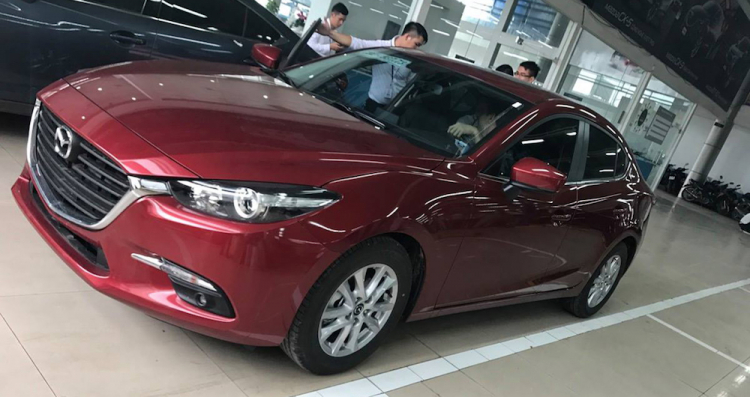 Thêm "ảnh nóng" Mazda3 2017 lộ diện trước giờ ra mắt