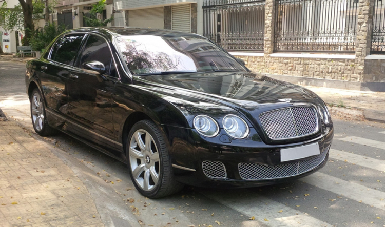 Sau 11 năm, xe sang Bentley Continental Flying Spur ở Việt Nam giờ ra sao ?