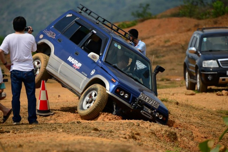 Chuẩn bị khai mạc Vietnam Offroad Cup 2014