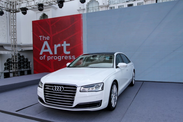 Audi A8L 2014 có giá từ 4,4 tỷ đồng tại Việt Nam