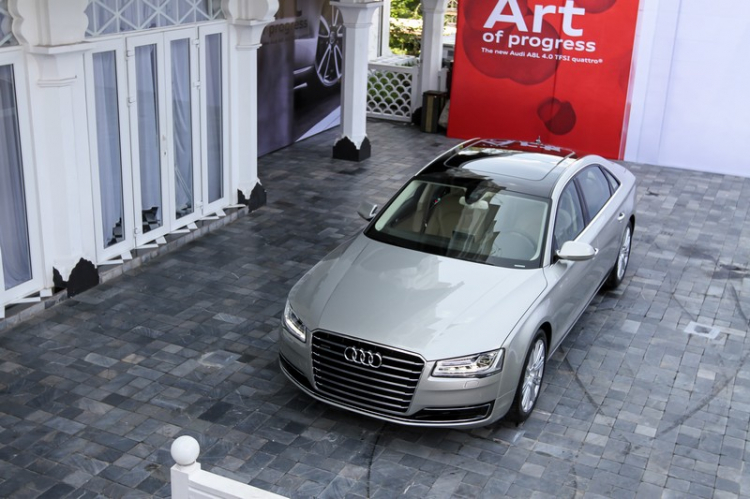 Audi A8L 2014 có giá từ 4,4 tỷ đồng tại Việt Nam